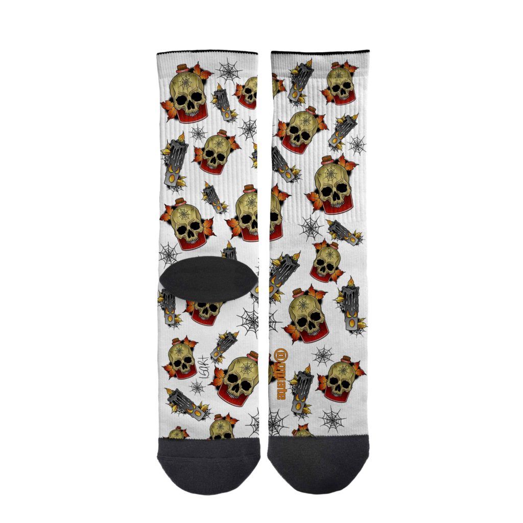 Isart – socks – Halloween white