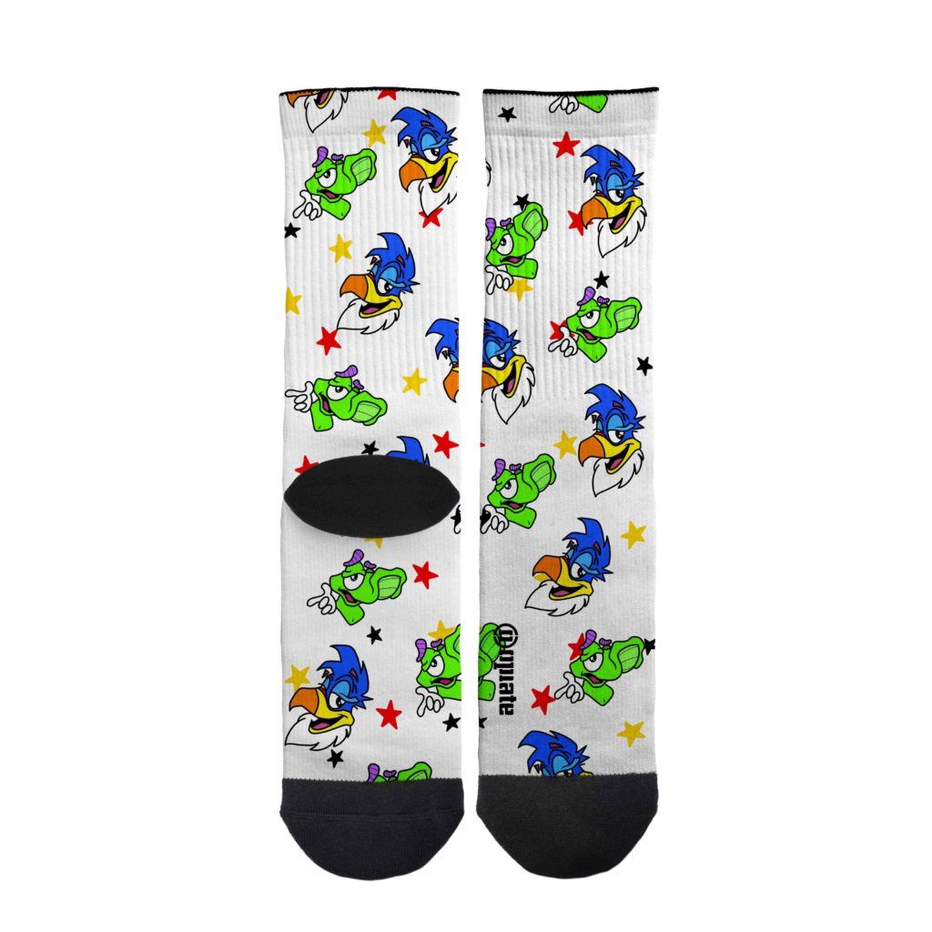 Snaking – socks – Friends