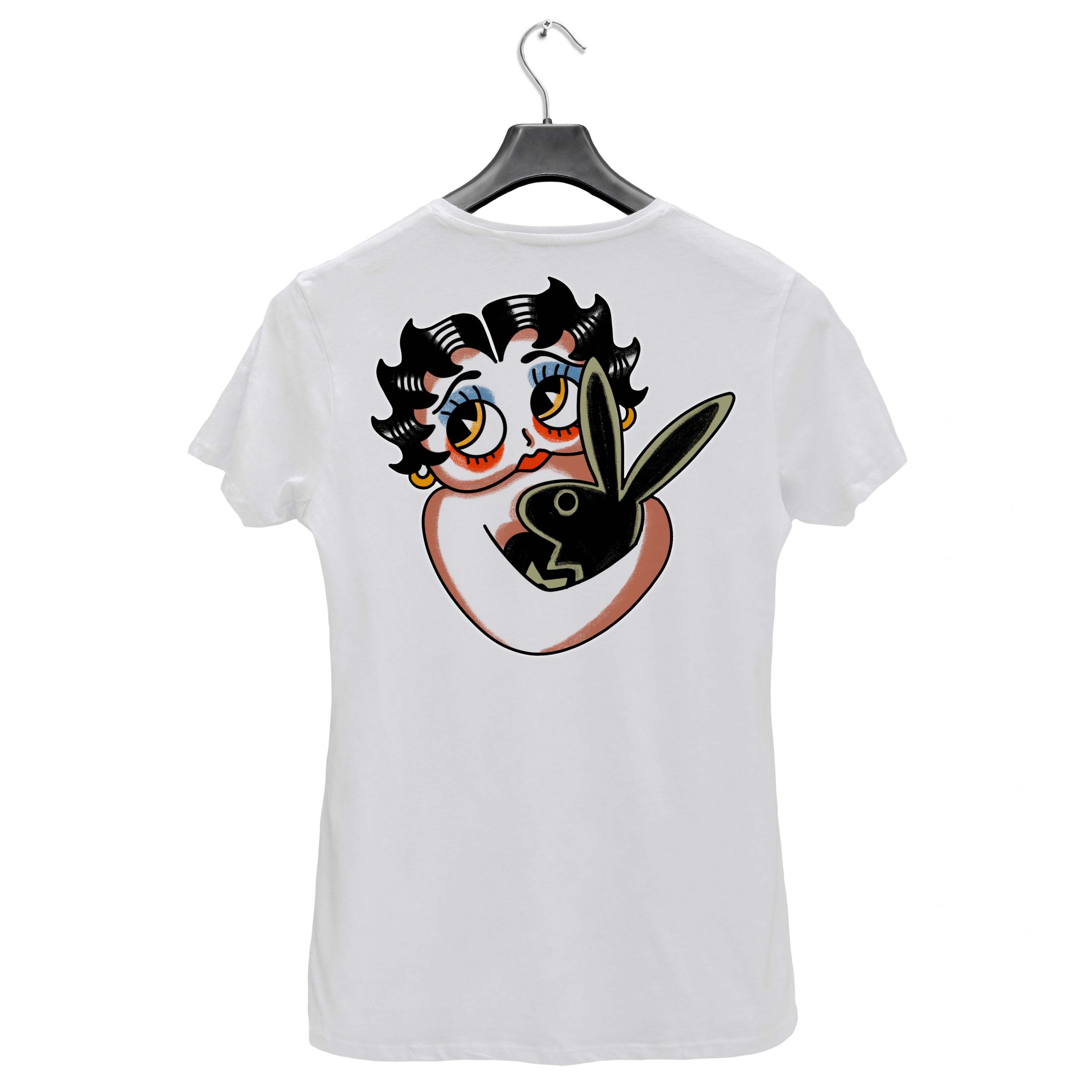 Candela Pájaro – white tshirt – Betty