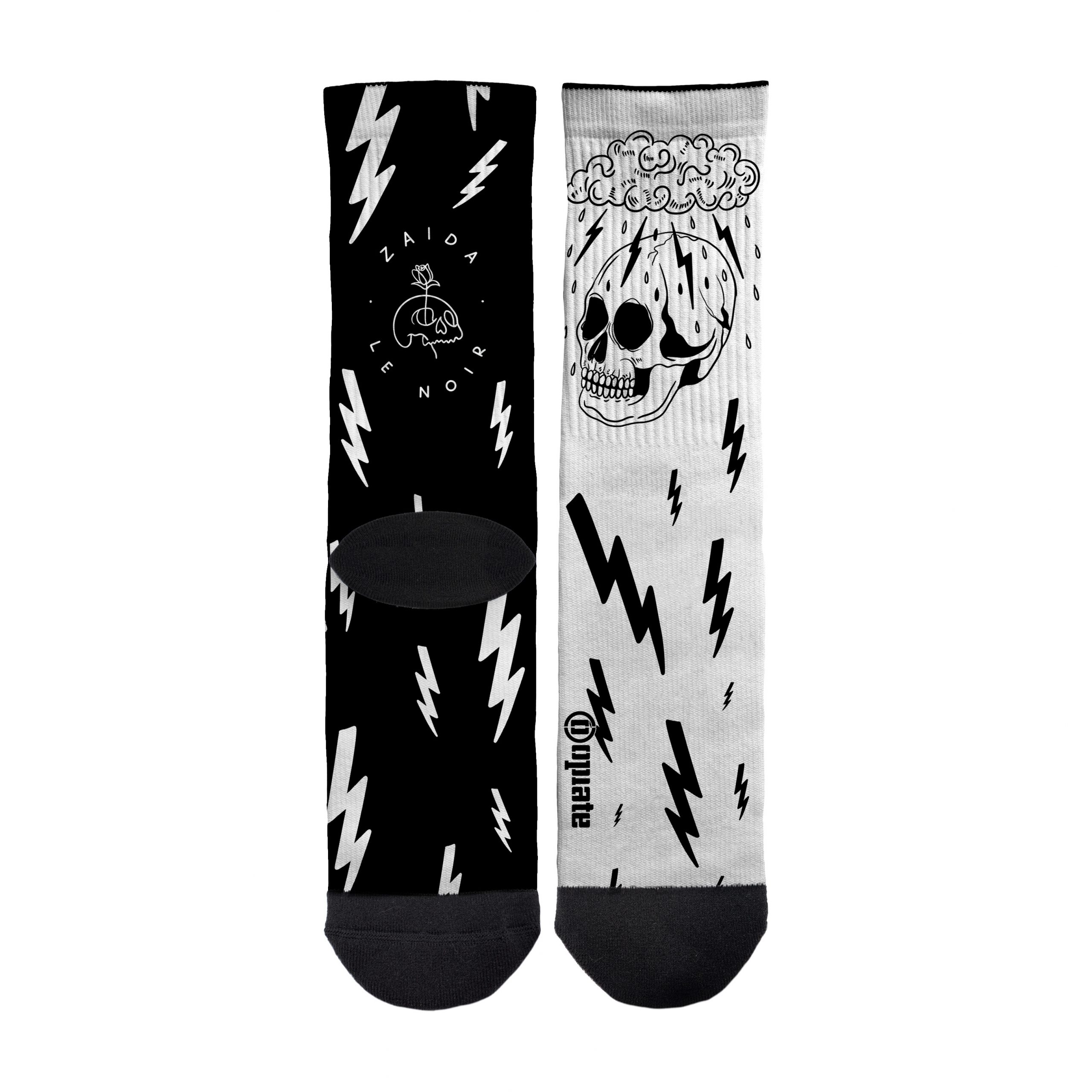 Zaida Le Noir – socks – Tormenta