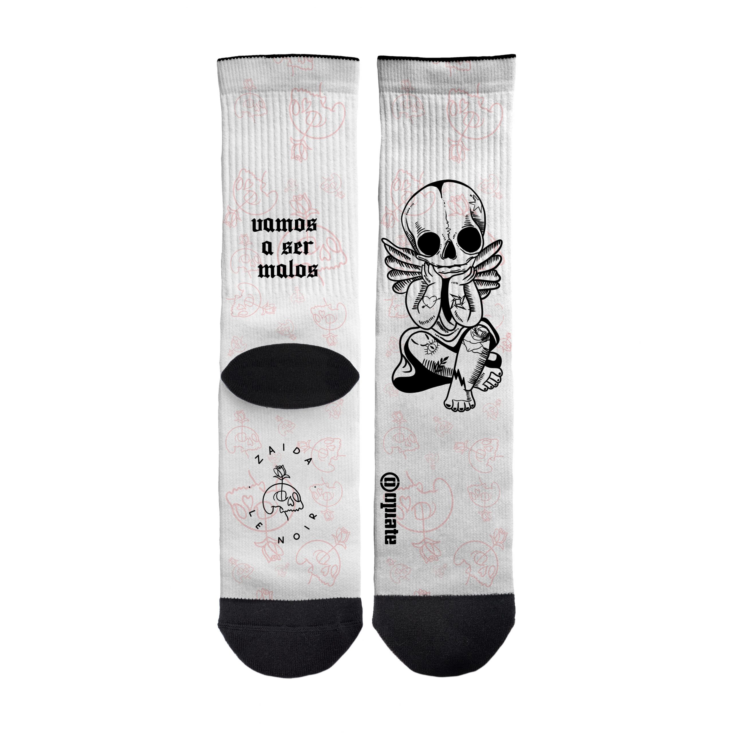 Zaida Le Noir – socks – Vamos a ser malos