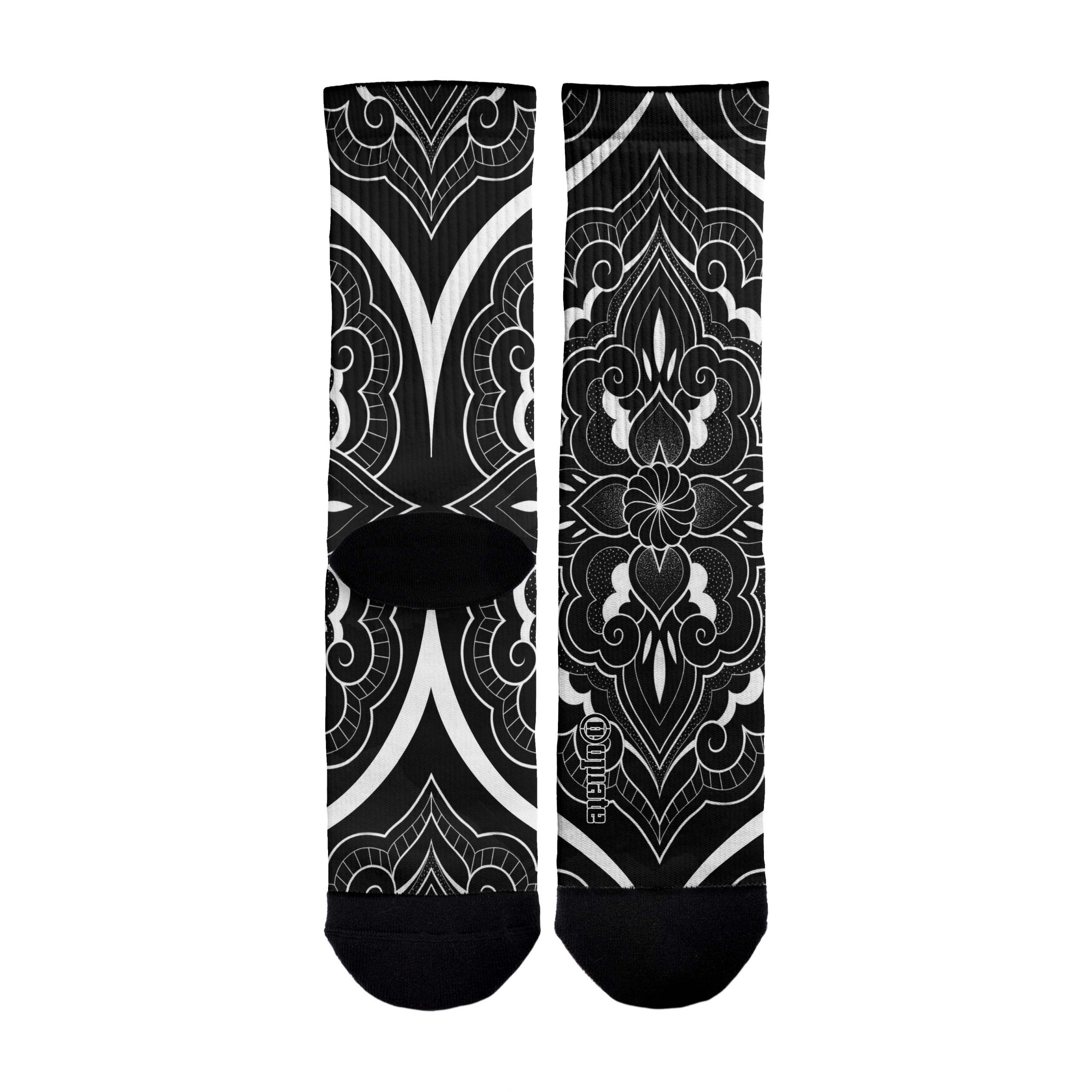 Edu Manadrina – socks – Black Mandala
